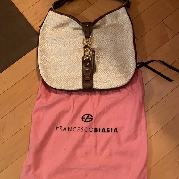 Francesco Biasia woven purse - Picture 2 of 6